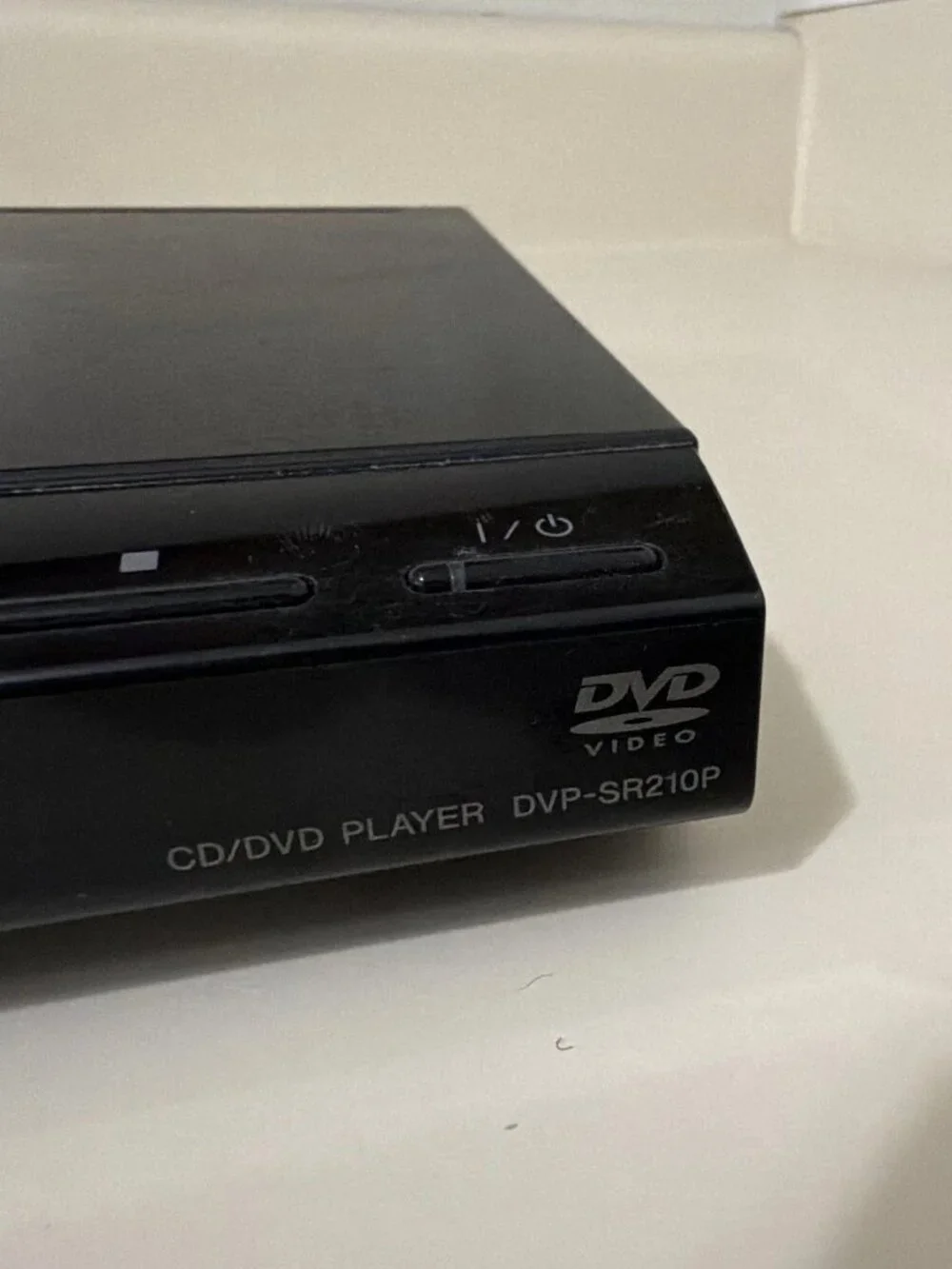 Sony Progressive Scan DVP-SR210P CD/DVD Player Small Mini Slim - Works